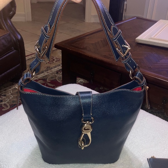 Dooney & Bourke NWOT 3 piece set Navy Blue Pebble Leather hobo Bag key fob/pouch - Picture 6 of 16